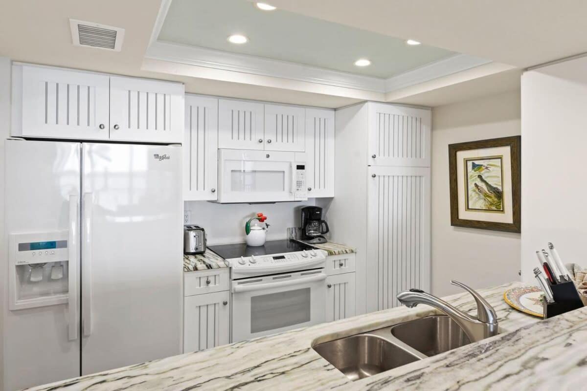 Gorgeous Renovated In Upscale Sanibel Harbour Tower Appartement *